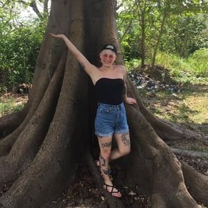 Meet your Posher, Gabrielle